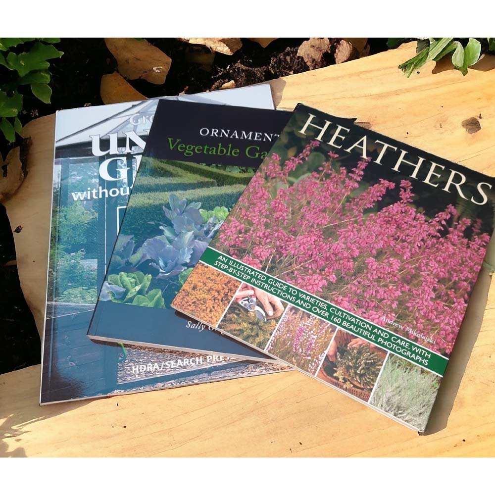 3x Gardening Guides